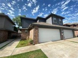 2100 Buena Vida Lane, Edmond, OK 73013