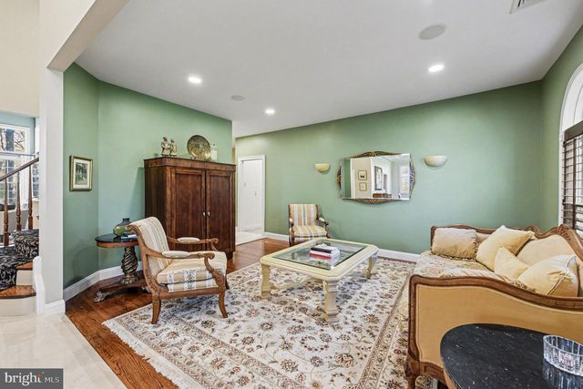 438 DRESHERTOWN RD, Fort Washington, PA 19034
