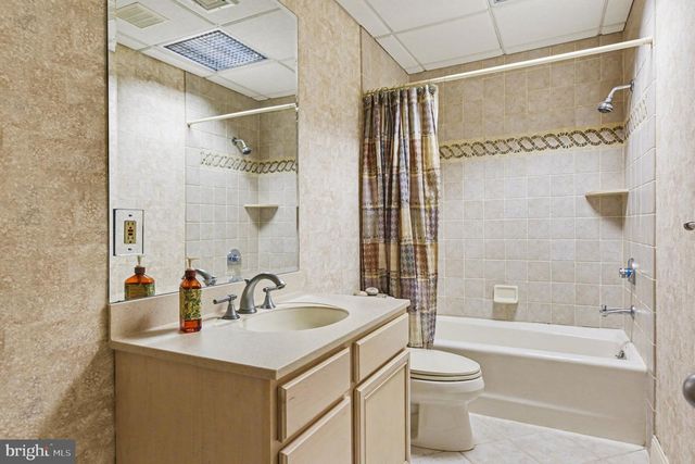 438 DRESHERTOWN RD, Fort Washington, PA 19034