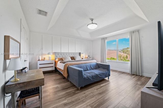 3846 W Gardenia Avenue, Weston, FL 33332