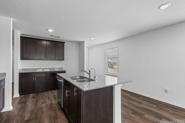 5123 Bay Breeze, San Antonio, TX 78245