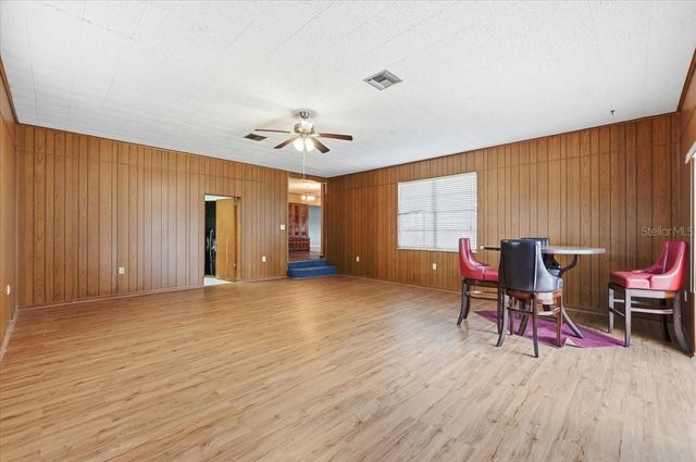 137 HIGHLAND AVENUE, Auburndale, FL 33823