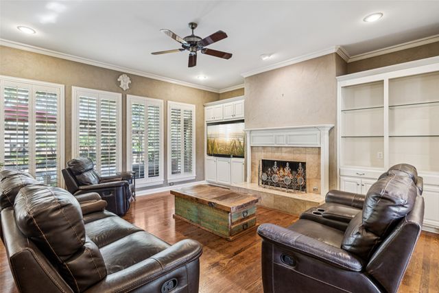 803 Eagle Pass, Heath, TX 75032