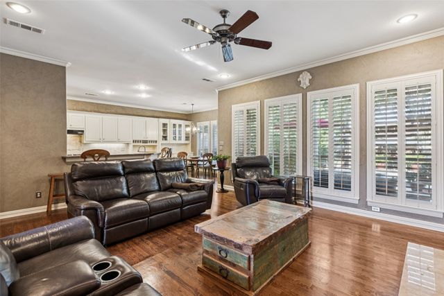 803 Eagle Pass, Heath, TX 75032