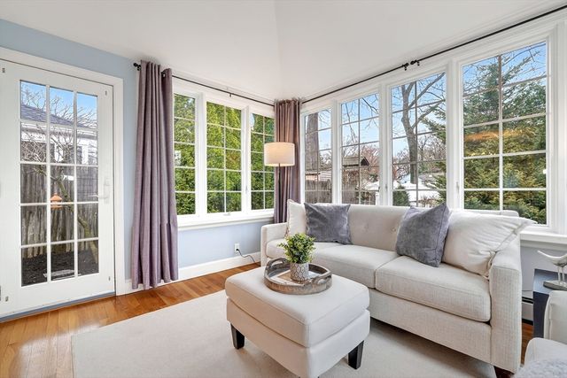 25 Magnolia Road, Melrose, MA 02176