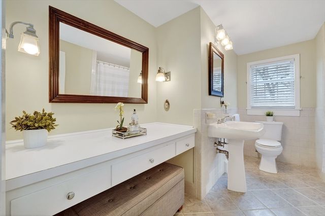 25 Magnolia Road, Melrose, MA 02176