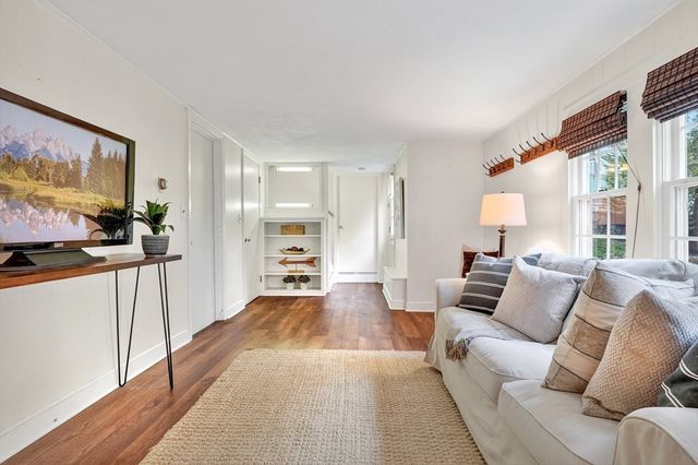 25 Magnolia Road, Melrose, MA 02176