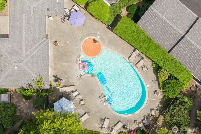 200 Mt Park Boulevard SW #A204, Issaquah, WA 98027