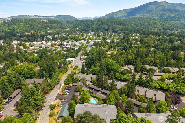 200 Mt Park Boulevard SW #A204, Issaquah, WA 98027