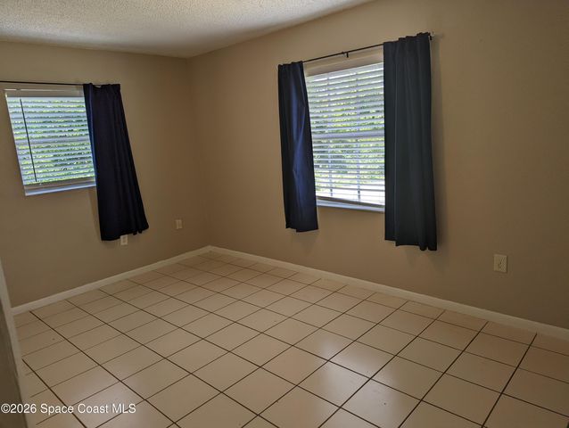 461 Ellington Avenue SE, Palm Bay, FL 32909