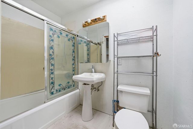 92 Nueva Avenue, San Francisco, CA 94134