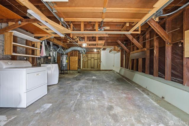 92 Nueva Avenue, San Francisco, CA 94134