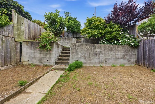 92 Nueva Avenue, San Francisco, CA 94134