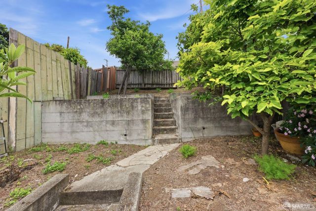 92 Nueva Avenue, San Francisco, CA 94134