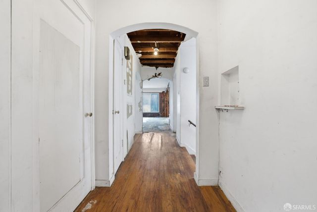 92 Nueva Avenue, San Francisco, CA 94134