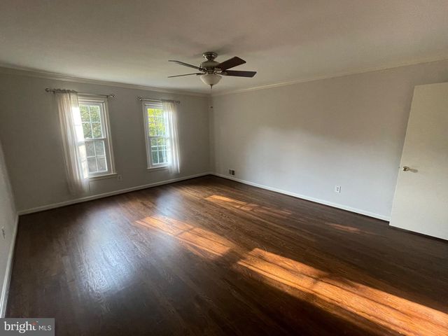 9609 BARKSTON CT, Rockville, MD 20850