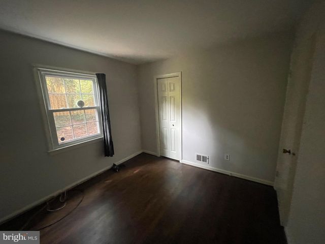 9609 BARKSTON CT, Rockville, MD 20850