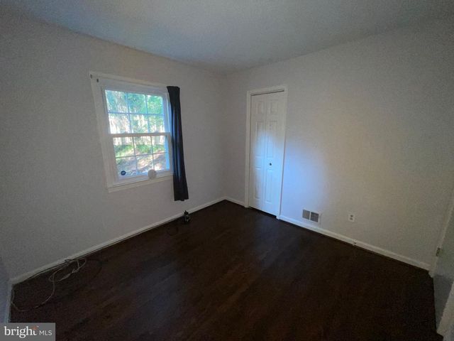 9609 BARKSTON CT, Rockville, MD 20850