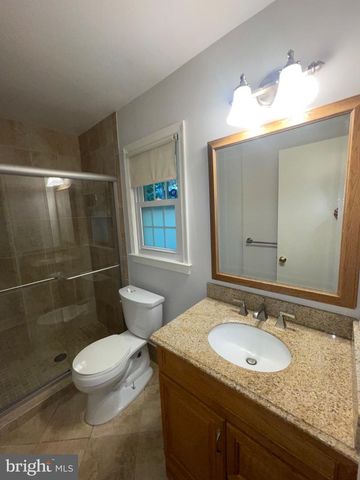 9609 BARKSTON CT, Rockville, MD 20850