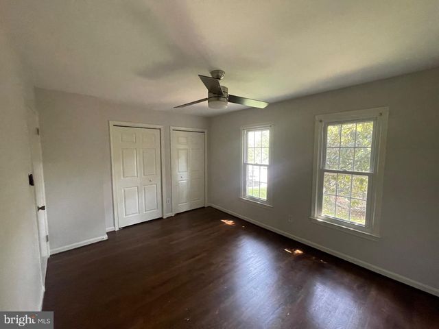 9609 BARKSTON CT, Rockville, MD 20850