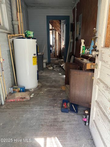 737 Riverside Avenue, Elizabeth City, NC 27909