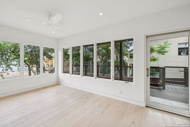 305 Joliet Ave Apt D, San Antonio, TX 78209