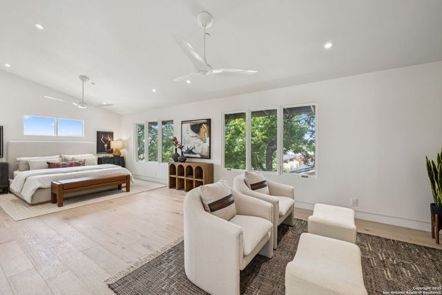 305 Joliet Ave Apt D, San Antonio, TX 78209