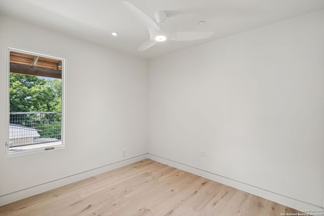 305 Joliet Ave Apt D, San Antonio, TX 78209