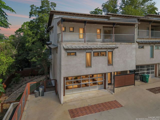 305 Joliet Ave Apt D, San Antonio, TX 78209