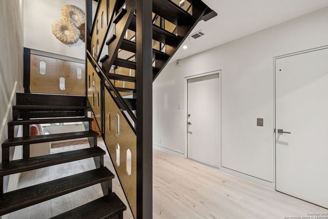 305 Joliet Ave Apt D, San Antonio, TX 78209