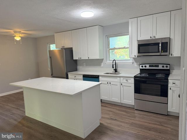 709 SPRUCE, Lusby, MD 20657