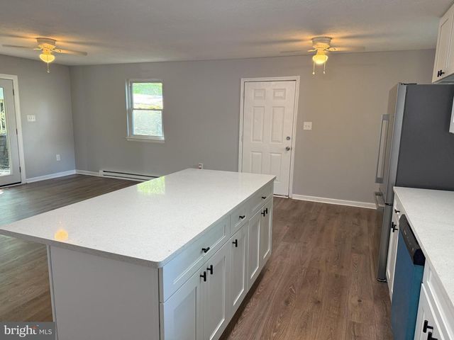 709 SPRUCE, Lusby, MD 20657