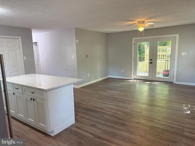 709 SPRUCE, Lusby, MD 20657