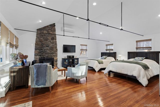 10 Skytop Drive, Katonah, NY 10536