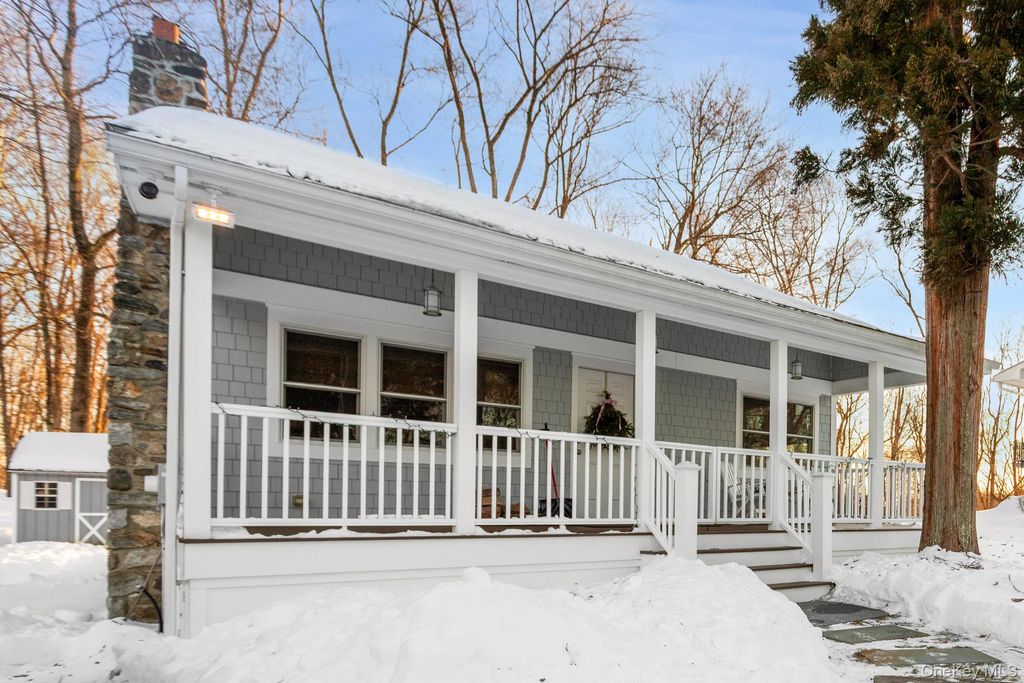 10 Skytop Drive, Katonah, NY 10536