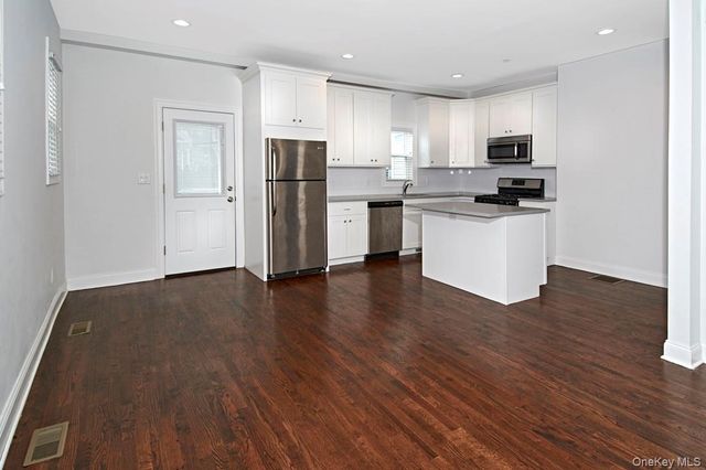 195 Purchase Street 1, Rye, NY 10580