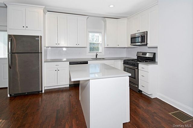 195 Purchase Street 1, Rye, NY 10580