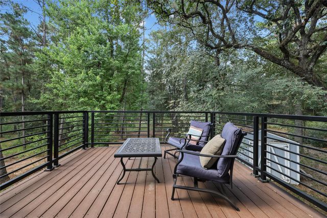 20002 Sapphire Circle, Magnolia, TX 77355