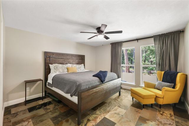 20002 Sapphire Circle, Magnolia, TX 77355