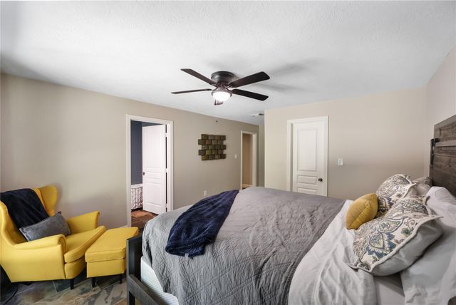 20002 Sapphire Circle, Magnolia, TX 77355