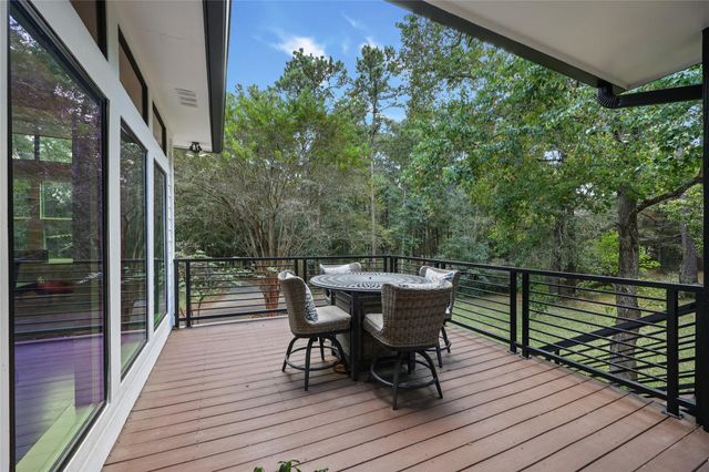 20002 Sapphire Circle, Magnolia, TX 77355