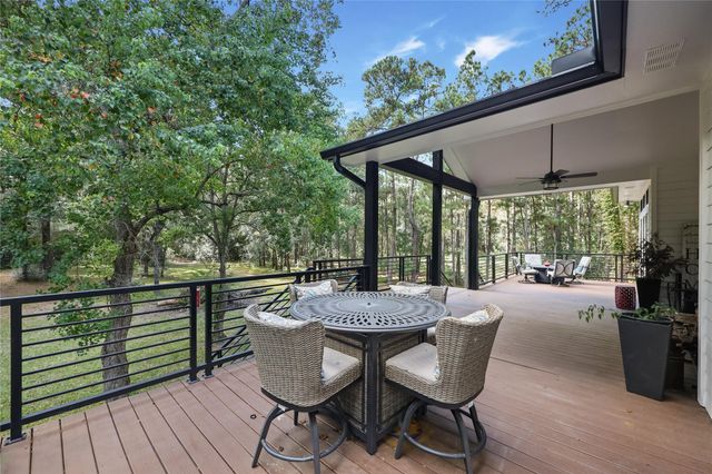 20002 Sapphire Circle, Magnolia, TX 77355