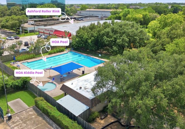 12919 Westhorpe Drive, Houston, TX 77077