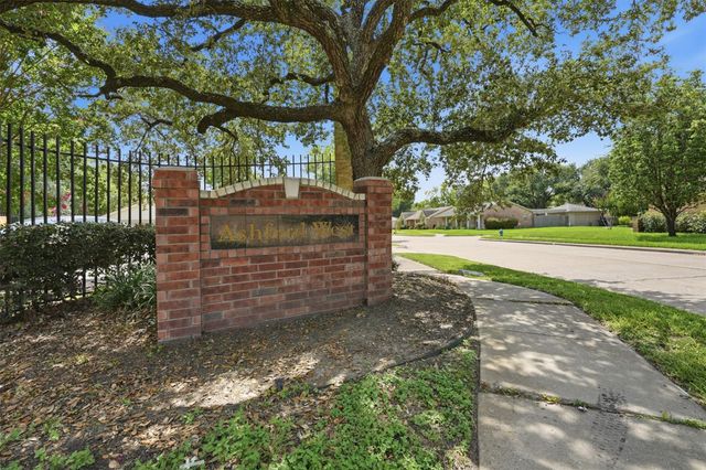 12919 Westhorpe Drive, Houston, TX 77077