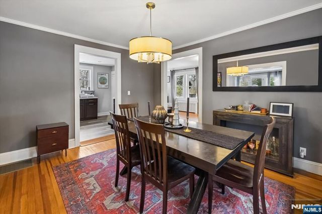 138 Chestnut Ridge Road, Saddle River, NJ 07458