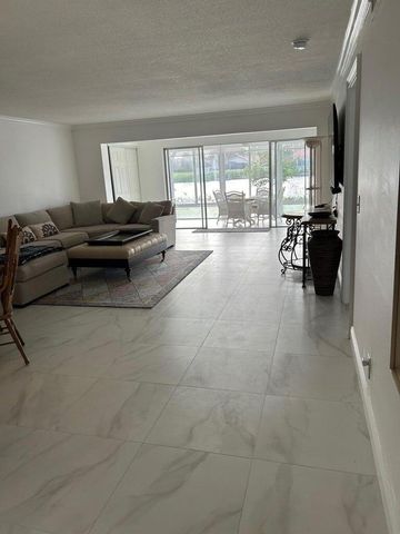 1720 NW 20th Street 104, Delray Beach, FL 33445