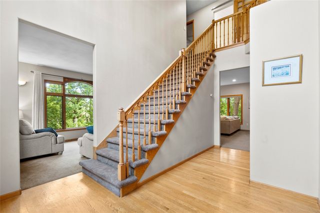 3256 Meadow Ridge Rd NE, Solon, IA 52333