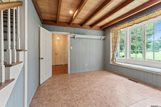 658 Nelson Dr, Baton Rouge, LA 70808