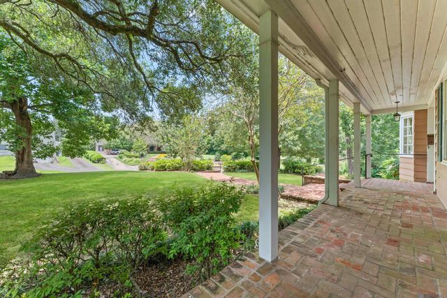 658 Nelson Dr, Baton Rouge, LA 70808