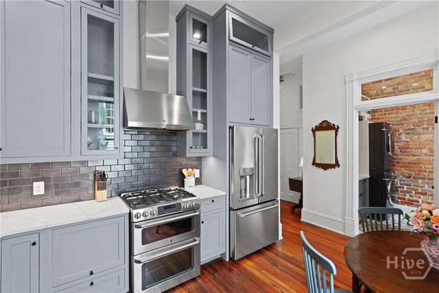 415 Whitaker Street, Savannah, GA 31401